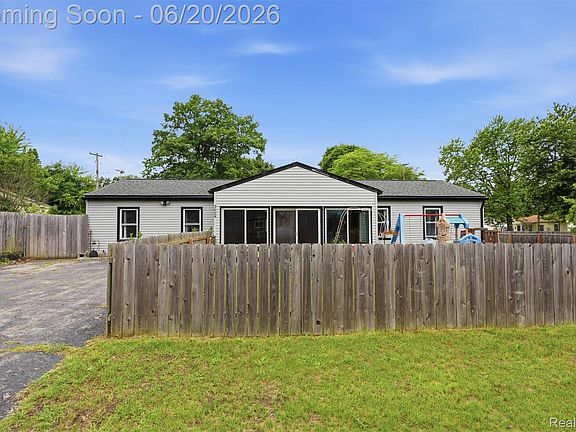 2nd image of 3604 Minton Rd