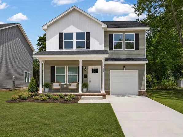 126 N Division St, Suffolk, VA 23434