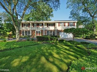 2107 Magnolia Ln, Highland Park, IL 60035