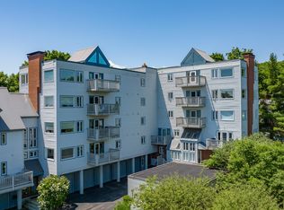 149 Fort Rd APT 10, South Portland, ME 04106