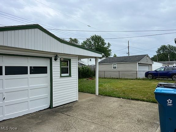 3rd image of 4613 Andover Ave