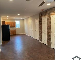 4259 E Kossuth Ave #2E, Saint Louis, MO 63115