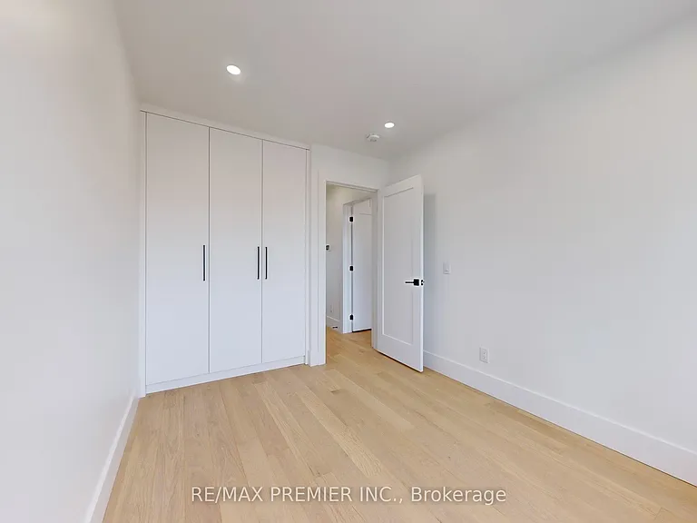 148 Lambton Ave #2 — Photo 10