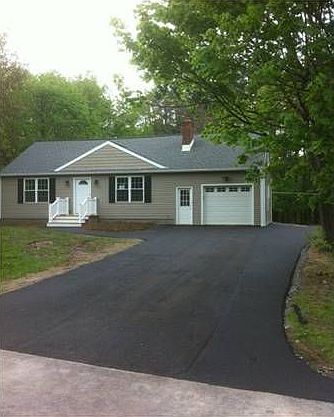 Newly Renovated top to bottom