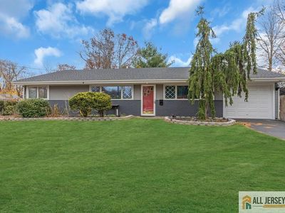 36 New Rd, Brunswick, NJ, 08824