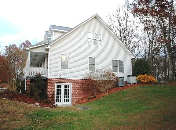 5th image of 362 Butterscotch Dr