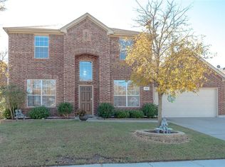 926 Crockett Dr, Lavon, TX 75166