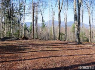 899 Norton Rd, Cashiers, NC 28717