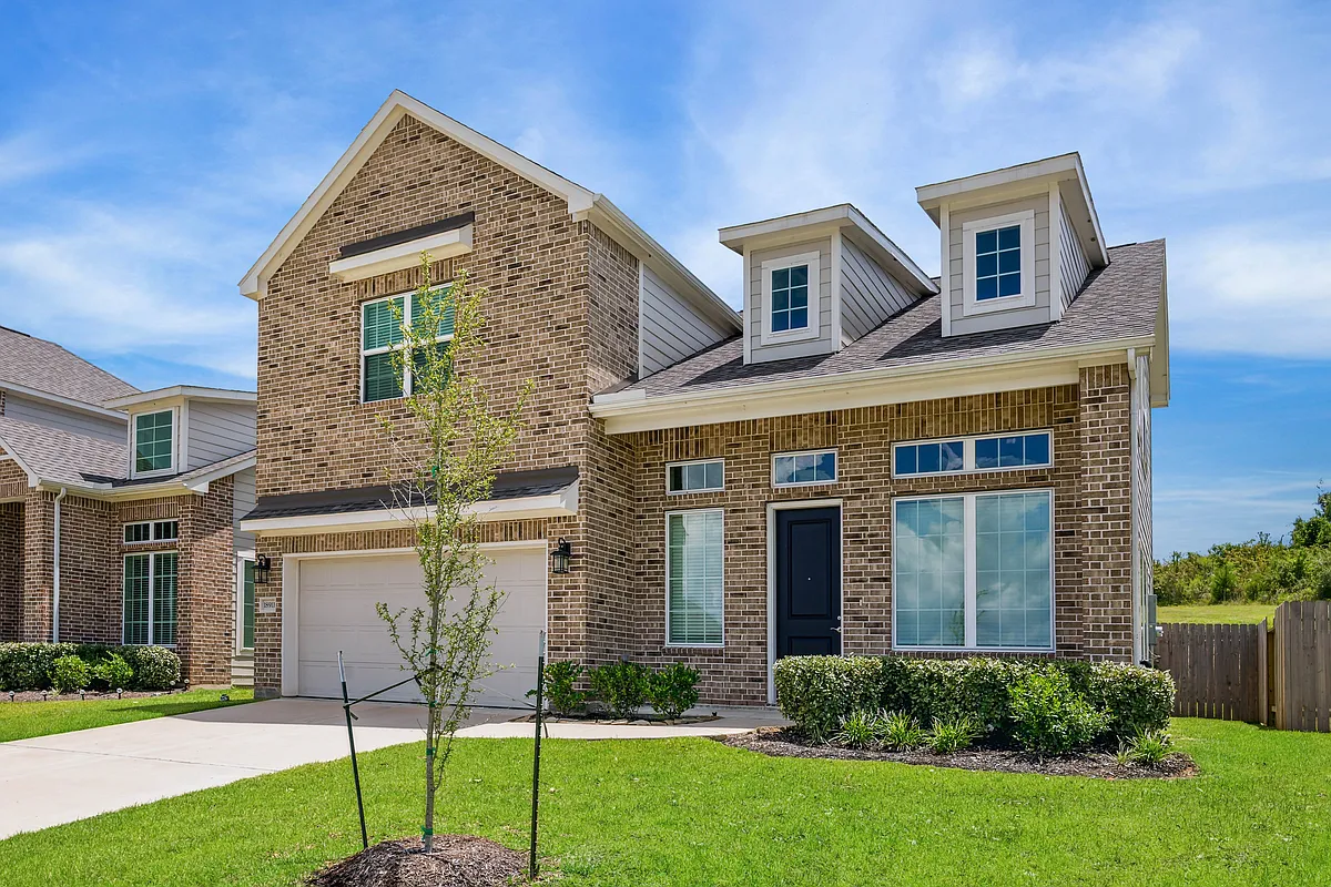 Building Photo - Lakeside Conroe