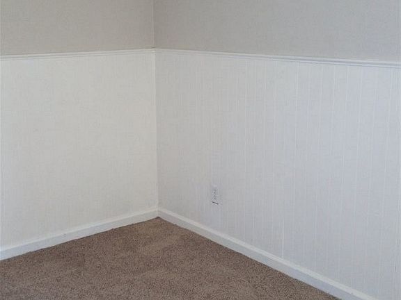 5th image of 216 S Fillmore St APT C