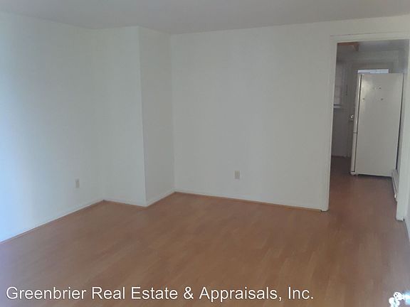 3rd image of 3116 Illinois Ave #B
