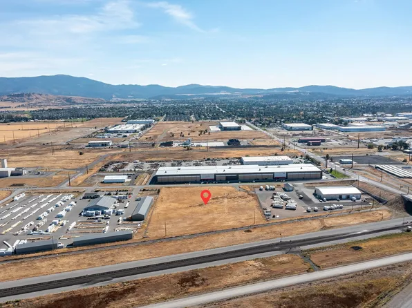 4512 N Barker Rd, Otis Orchards, WA 99027