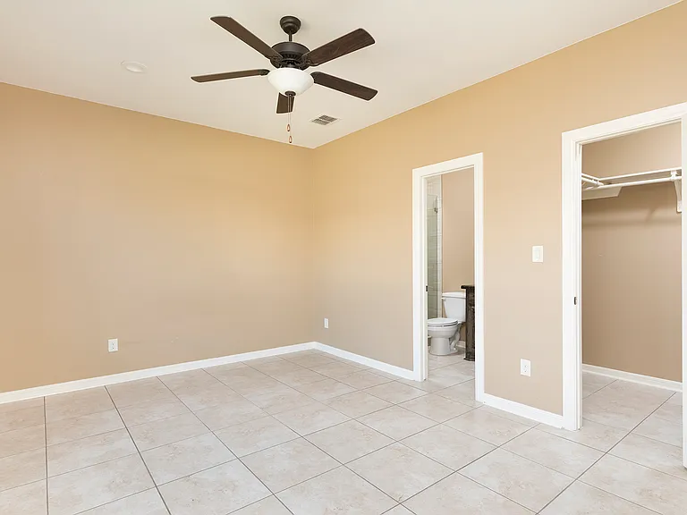 1331 E Candor Dr — Photo 9