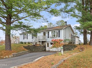 8 Samson Ave, Pittsfield, MA 01201