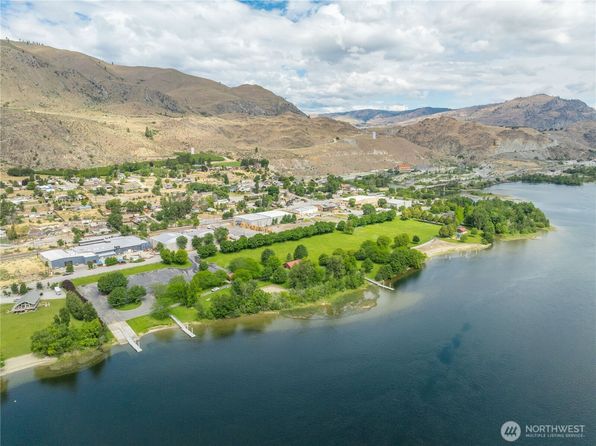 242 3rd Street, Chelan Falls, WA 98817