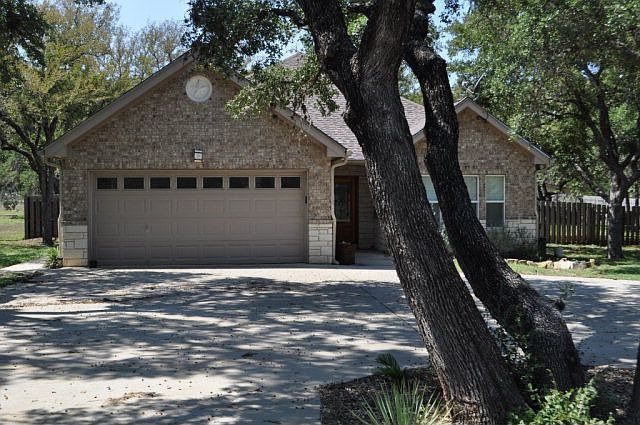 1st image of 120 Winding Oak Dr