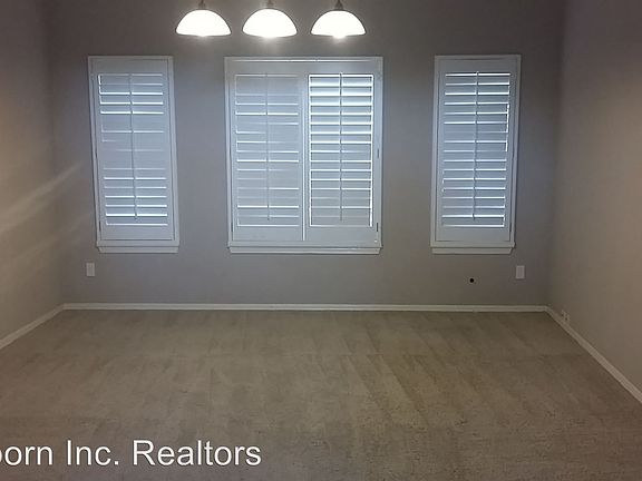 2nd image of 806 Elsa Ct