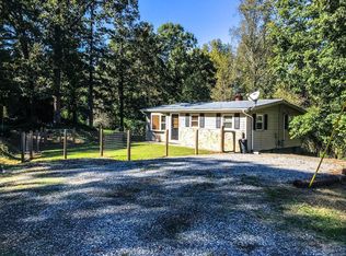3274 N Maple Lane St, Connelly Springs, NC 28612