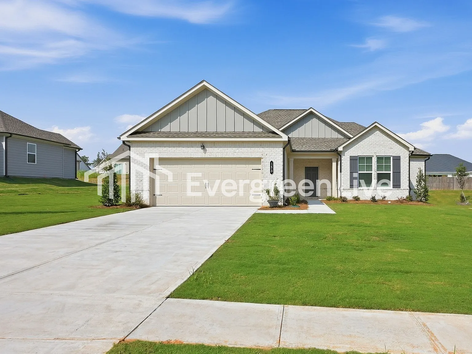 3 bed, 2.0 bath, 1561 sqft, $1,990 — Photo 1
