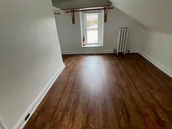25 W Southampton Ave Floor 2, Philadelphia, PA 19118