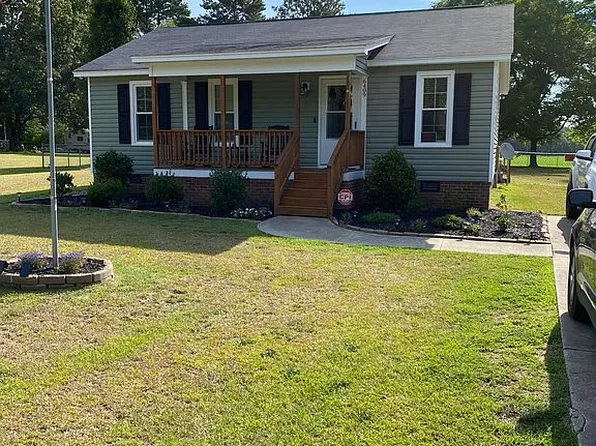 6409 Reeves Dr, Sanford, NC 27332
