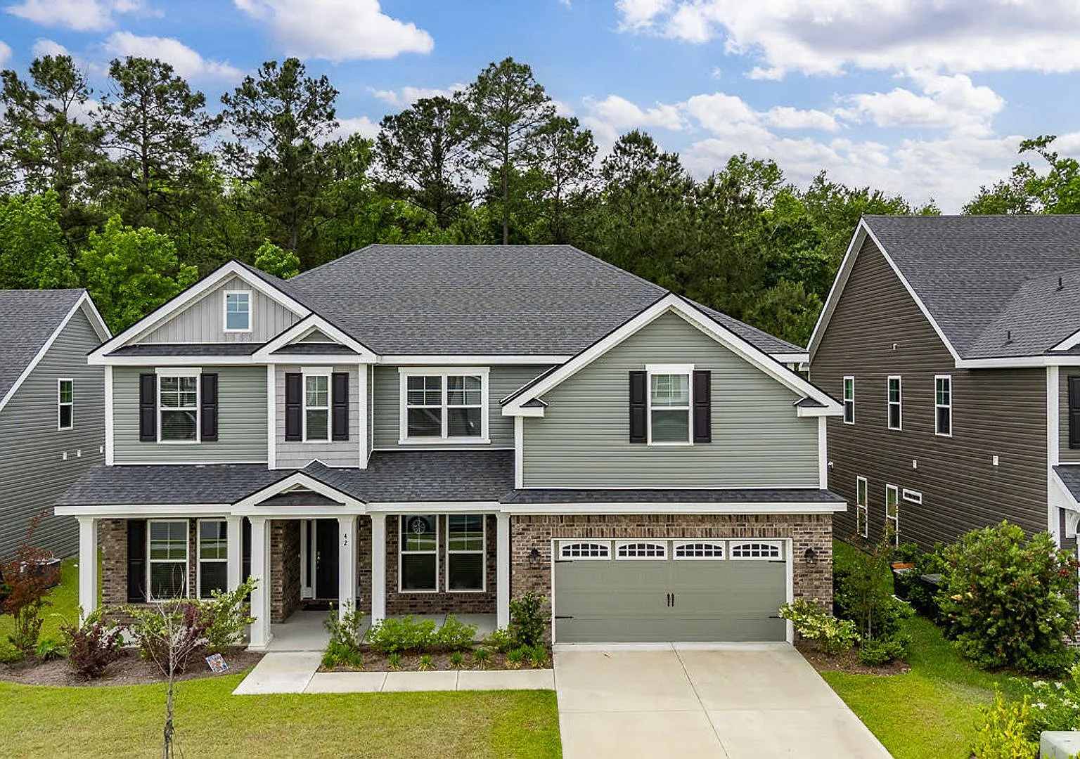 Elegant Savannah Living 5BR Home with Spacious Primary Suite & Dual Living Spaces — Photo 1
