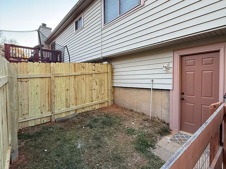 1094 Ironwood Dr — Photo 23