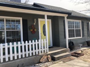 610 Hickory St, Carlsbad, NM 88220