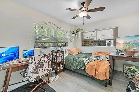 1304 E Osborne Ave — Photo 10