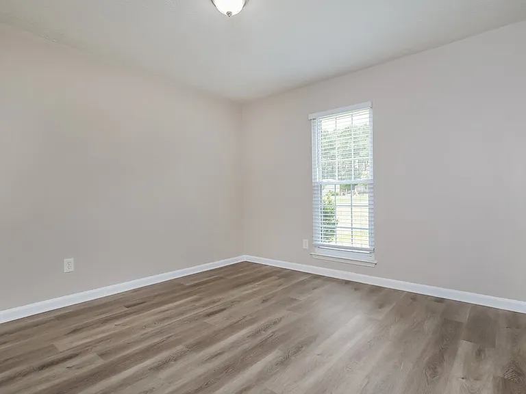 306 Ashley Manor Way — Photo 14