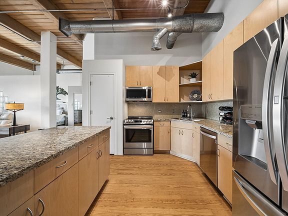 4th image of 2400 Mechanic St APT 100