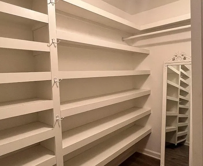 Closet built-ins