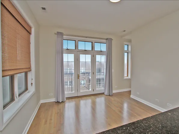 1865 N Winnebago Ave #4, Chicago, IL 60647