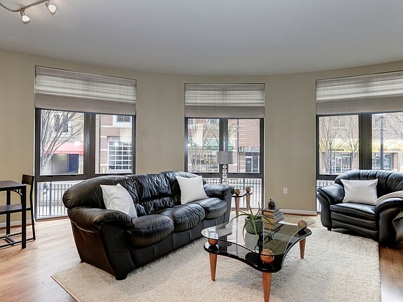 4th image of 1021 N Garfield St APT 137