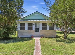 335 Oakdale St, Maryville, TN 37801