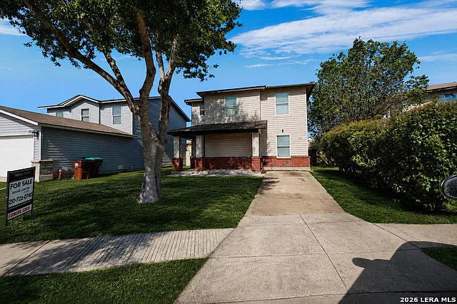 3 bed, 1.5 bath, 1880 sqft, $1,500 — Photo 3