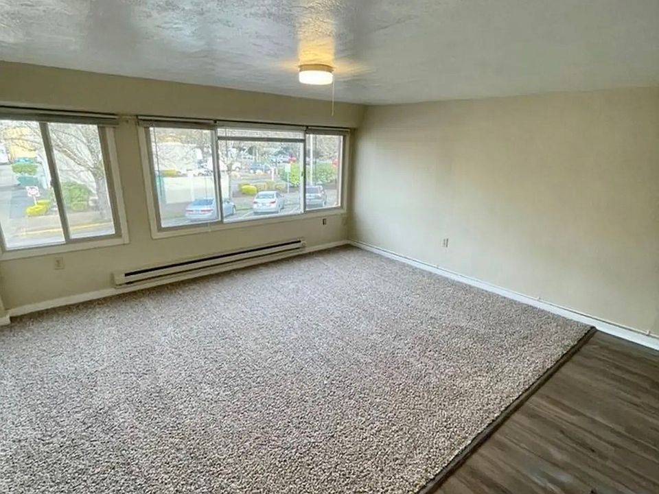 1st image of 210 SW Jefferson Ave APT 8