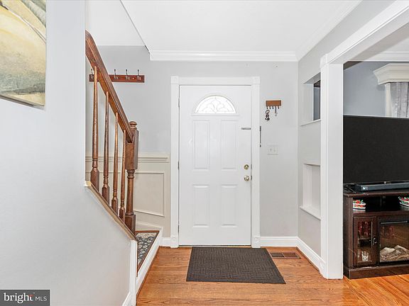 3rd image of 20102 Club Hill Dr