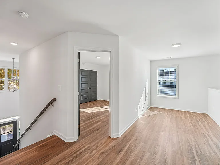 Quinn Residences at Dorchester Place — Photo 203