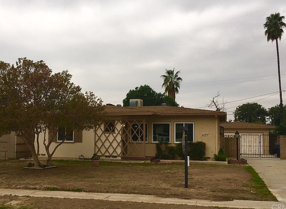 1st image of 4494 N Mountain View Ave