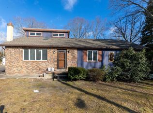 123 Holly Rd, Absecon, NJ 08201