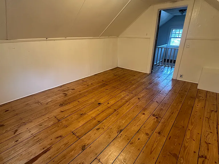 325 Bogert Ave — Photo 20