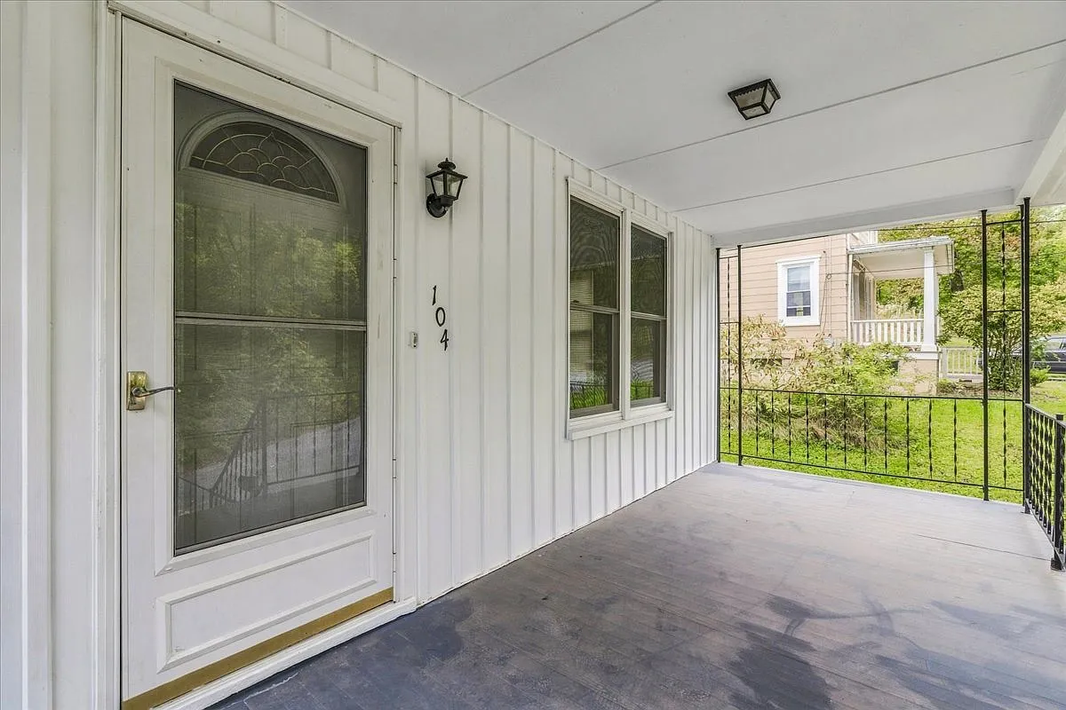 104 Greenwood Street - 1 — Photo 2