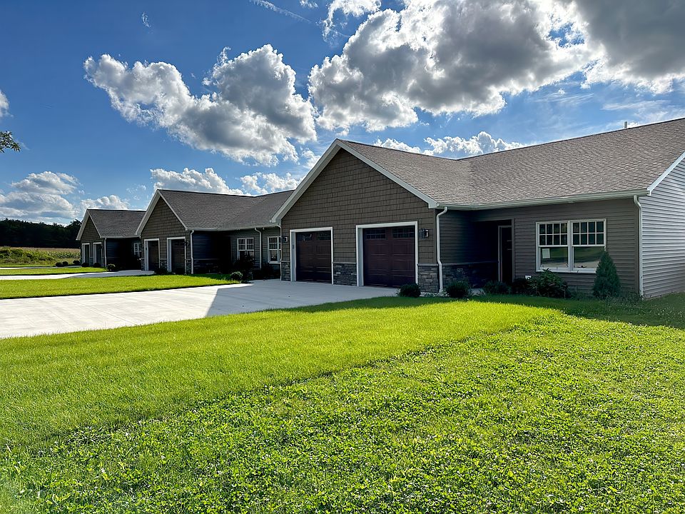 1st image of 10814 Santello Dr #3