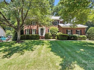 21621 Crown Lake Dr, Cornelius, NC 28031
