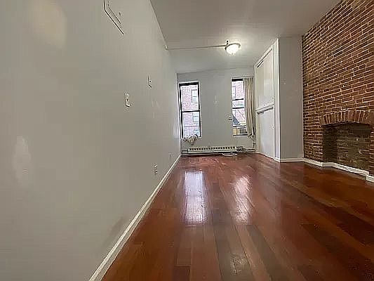 2nd image of 71 W 71st St APT 2G