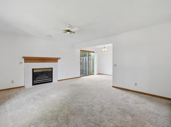 2348 Steven St #805, Sun Prairie, WI 53590