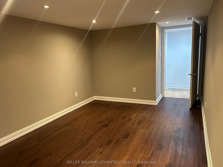 26 Barker Ave #B — Photo 20