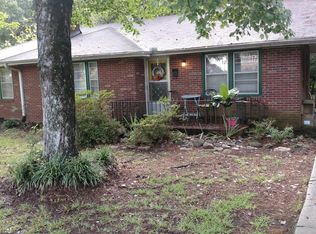 11 Walnut Ln, Travelers Rest, SC 29690