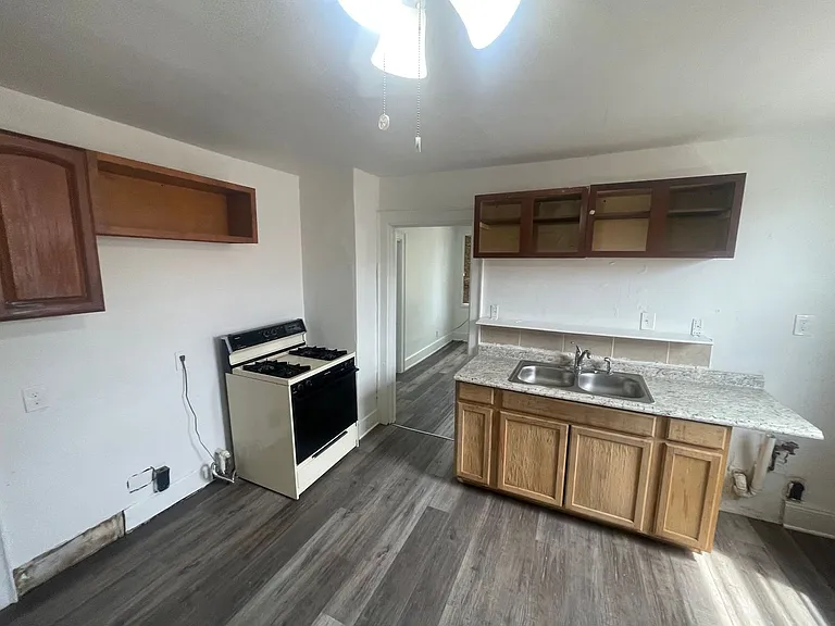 4661-4661A N 38th St. (Duplex) — Photo 7